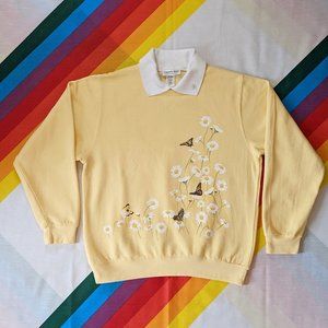 90s White Collared Yellow Sweater with Daisy+Butterfly print by County Store